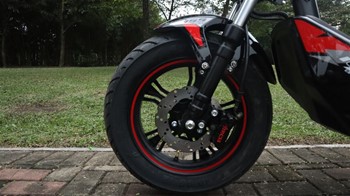 Phanh đĩa trước kết hợp giảm chấn dầu thủy lực an toàn tuyệt đối 