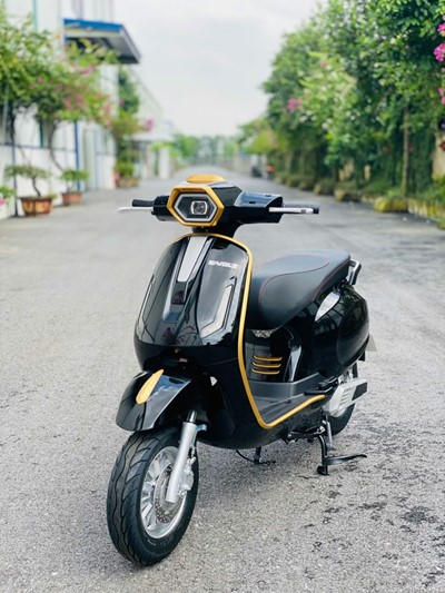 HTC E-VOLT – Chuẩn xe điện thời thượng, mạnh mẽ và tiện nghi